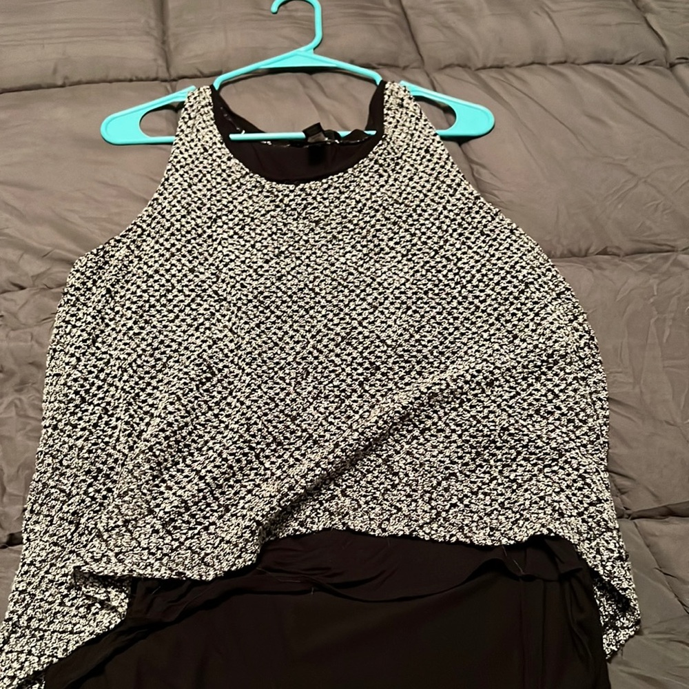 INC Black tank